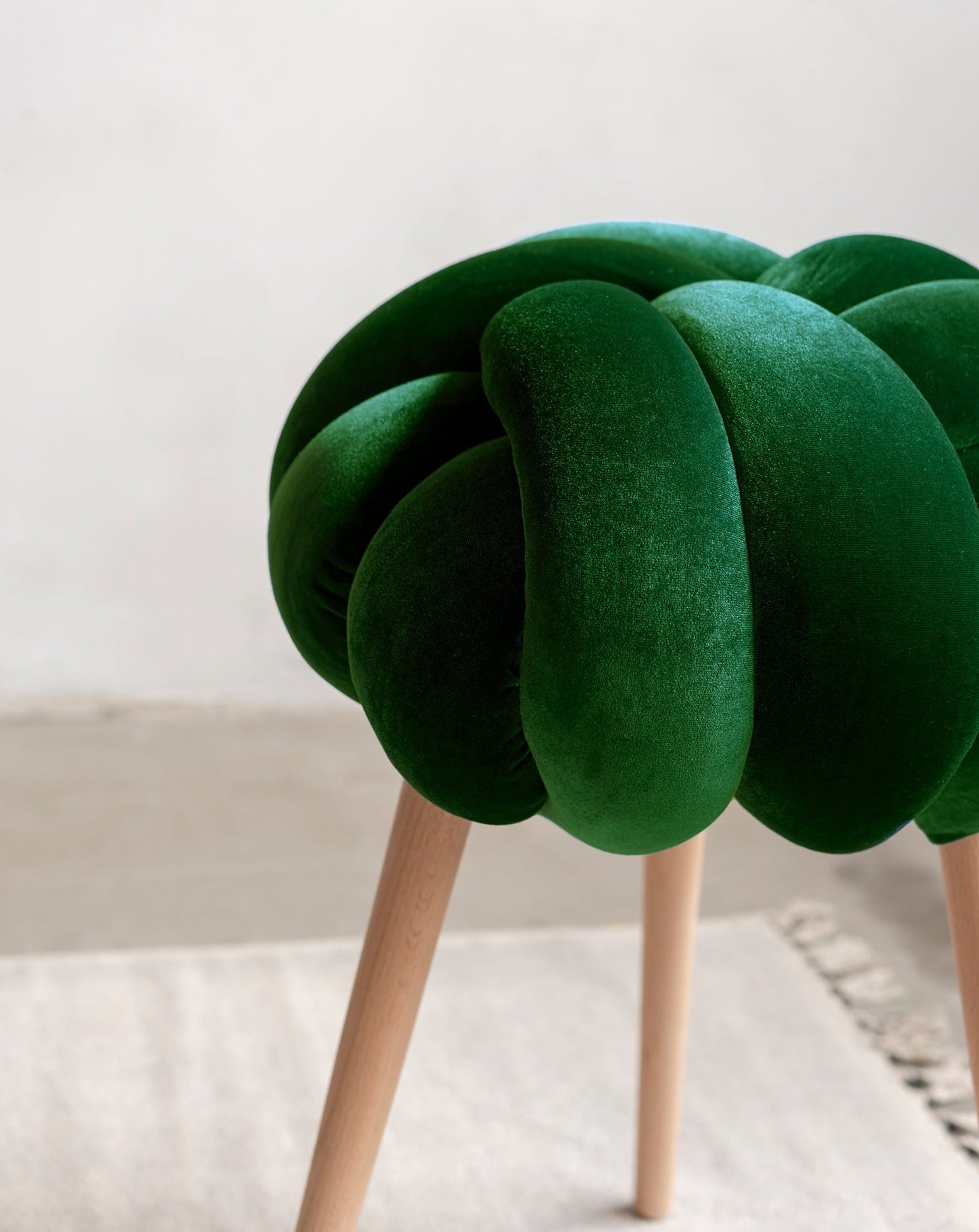 Emerald green Velvet Knot Stool