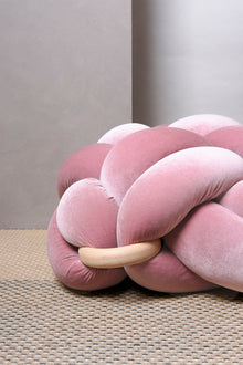 (L) Mauve Velvet Knot Floor Cushion